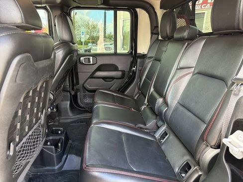 Used 2020 Jeep Gladiator Rubicon AWD/4WD image 26