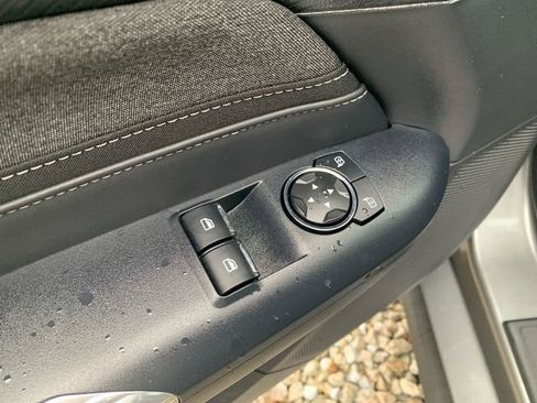 Used 2025 Ford Mustang Coupe RWD image 16