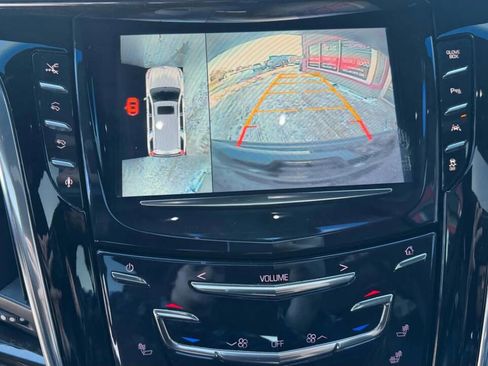 Used 2016 Cadillac Escalade ESV Platinum image 32