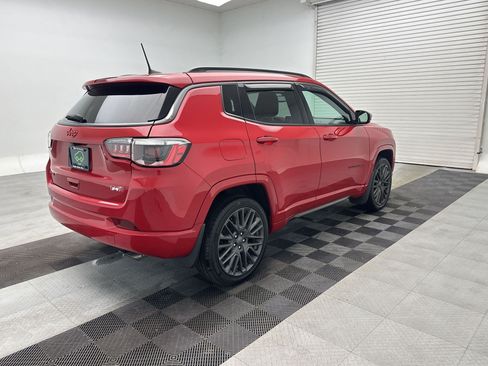 Used 2022 Jeep Compass Limited AWD/4WD image 9