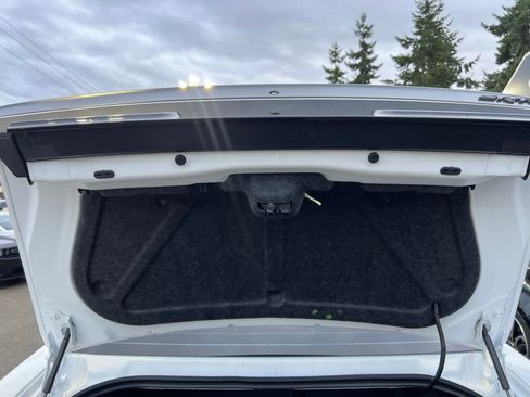 Used 2021 Dodge Challenger SRT Hellcat w/ Plus Package image 15