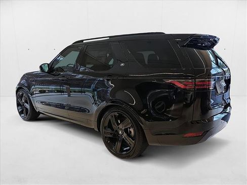 New 2025 Land Rover Discovery Dynamic SE image 7