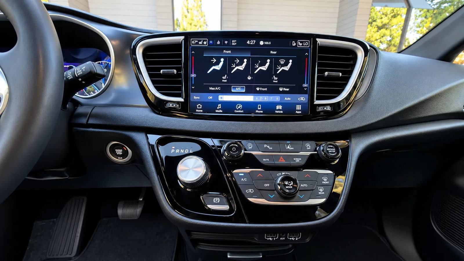 Used 2025 Chrysler Pacifica Select FWD image 19