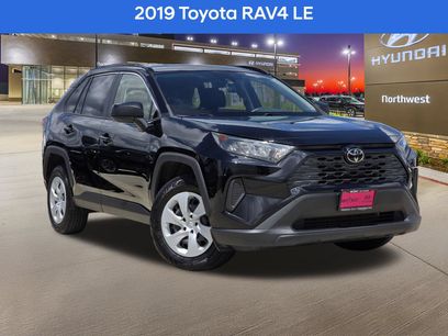 Used 2019 Toyota RAV4 LE