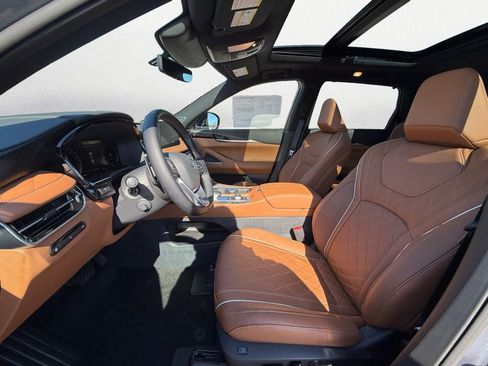 Certified 2025 INFINITI QX60 Autograph w/ Cargo Package image 9