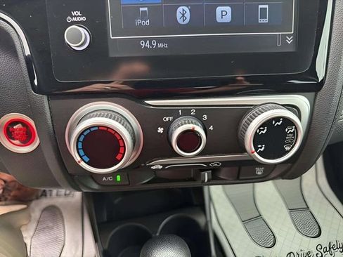 Used 2019 Honda Fit EX image 14