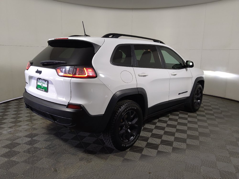 Used 2020 Jeep Cherokee Latitude AWD/4WD image 10