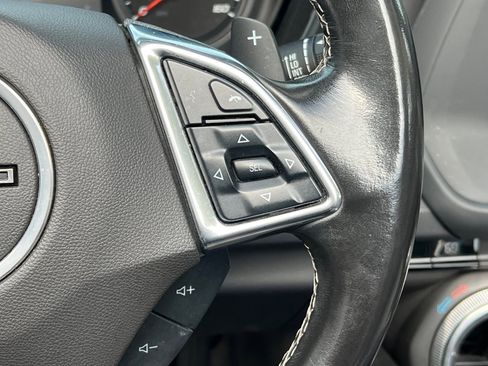 Used 2023 Chevrolet Camaro LT image 36