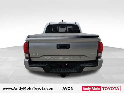 Used 2022 Toyota Tacoma SR AWD/4WD image 6