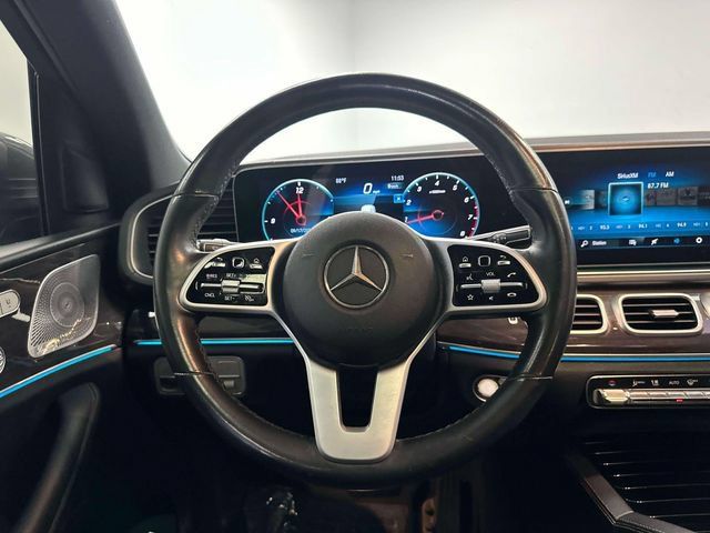 Used 2020 Mercedes-Benz GLS 450 4MATIC image 22