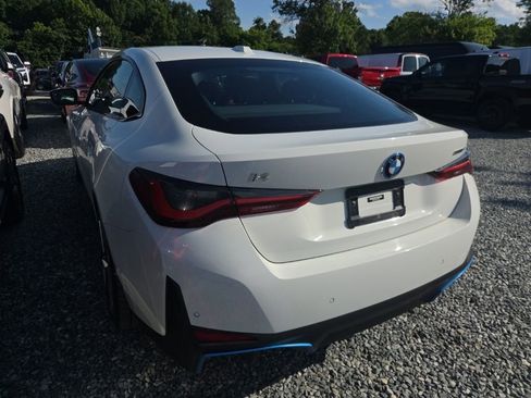 Used 2023 BMW i4 eDrive35 RWD image 5