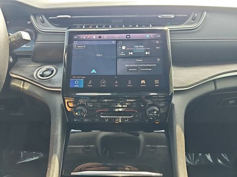 Used 2022 Jeep Grand Cherokee L Limited w/ Black Appearance Package RWD image 20