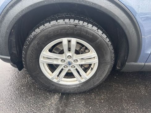 Used 2021 Ford Explorer XLT w/ Equipment Group 202A image 26