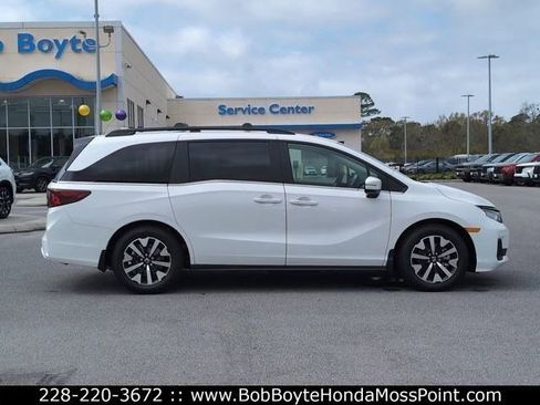 New 2026 Honda Odyssey EX-L image 6