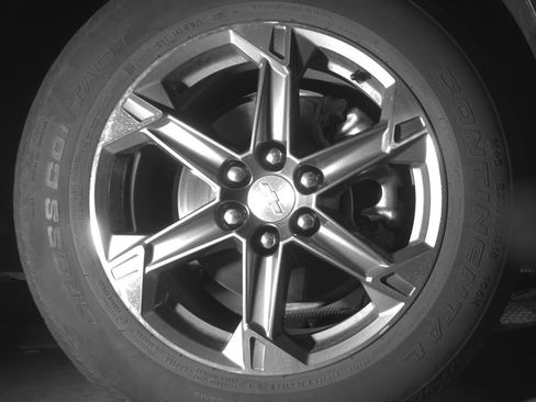 Used 2025 Chevrolet Blazer LT FWD image 13