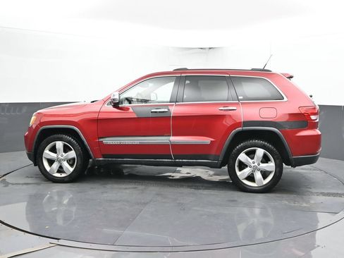 Used 2011 Jeep Grand Cherokee Overland AWD/4WD image 8