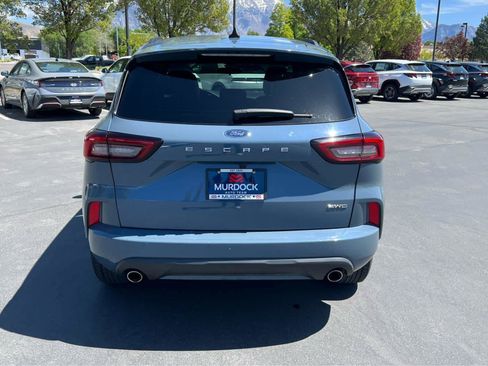 Used 2023 Ford Escape ST-Line AWD/4WD image 9