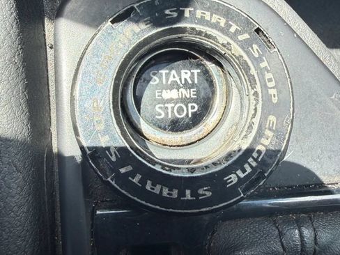 Used 2021 Nissan Sentra S FWD image 15