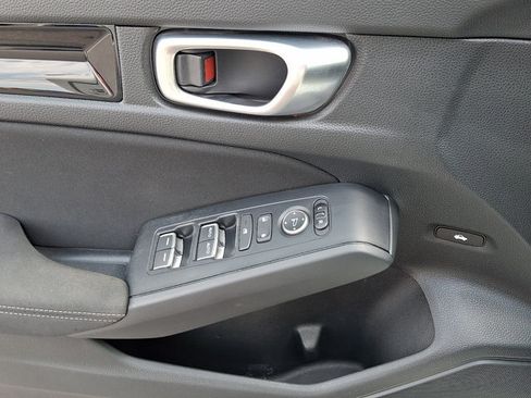 Certified 2023 Honda Civic EX image 13