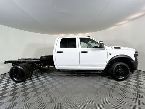 New 2026 RAM 3500 Tradesman image 10