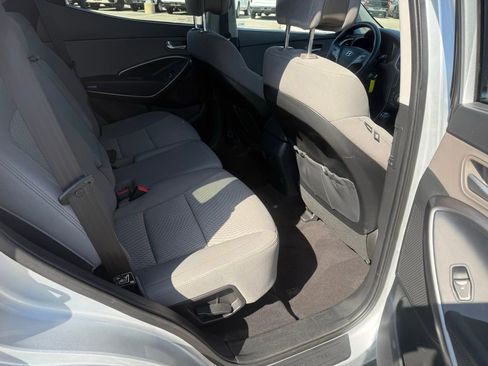 Used 2017 Hyundai Santa Fe Sport image 14