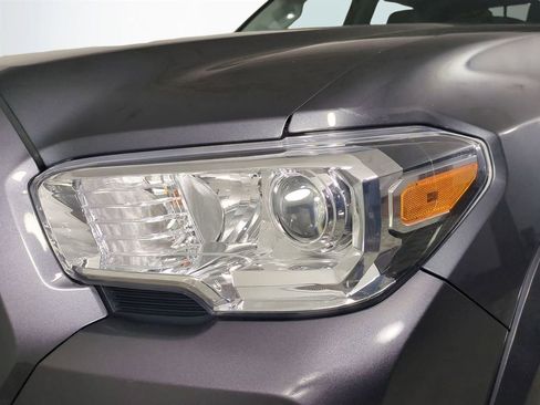 Used 2023 Toyota Tacoma SR5 image 10