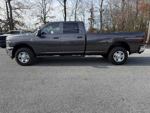 New 2026 RAM 3500 Tradesman image 4