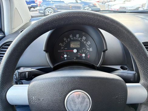 Used 2004 Volkswagen Beetle GL image 20