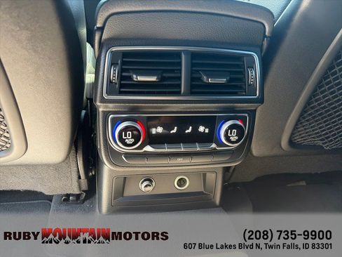 Used 2018 Audi Q7 3.0T Prestige AWD/4WD image 29