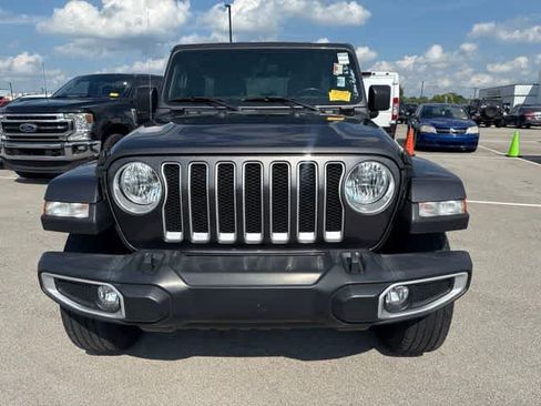 Used 2021 Jeep Wrangler Unlimited Sahara AWD/4WD image 10