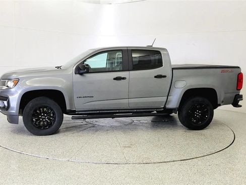 Used 2022 Chevrolet Colorado Z71 w/ Trail Boss Package AWD/4WD image 4