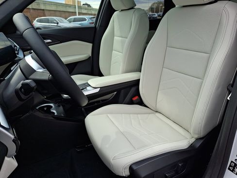 New 2026 BMW X1 xDrive28i image 8