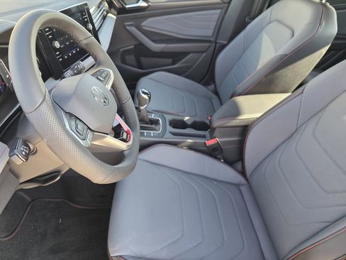 New 2026 Volkswagen Jetta GLI Autobahn FWD image 9