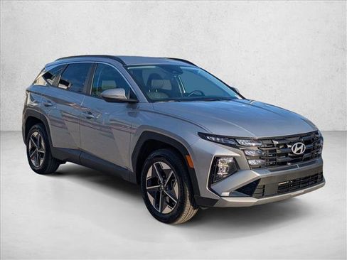 Used 2026 Hyundai Tucson SEL AWD/4WD image 3