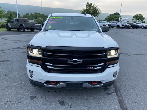 Used 2017 Chevrolet Silverado 1500 LT w/ Redline Edition AWD/4WD image 2