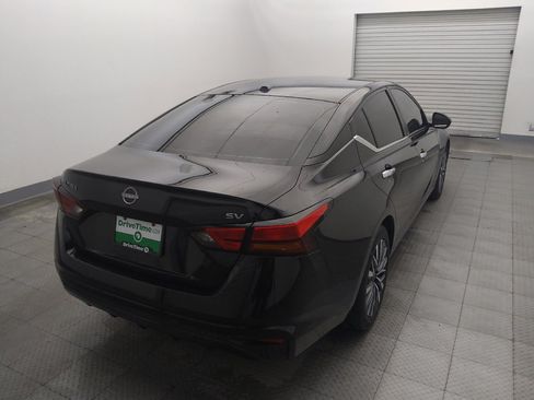 Used 2023 Nissan Altima 2.5 SV FWD image 7