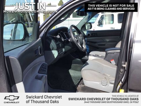 Used 2013 Toyota Tacoma 4x4 Double Cab image 1