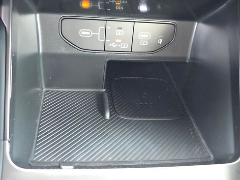 New 2026 Kia Sorento S w/ S Panoramic Sunroof Package image 15