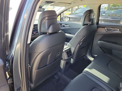 New 2026 Kia Sportage EX FWD image 17