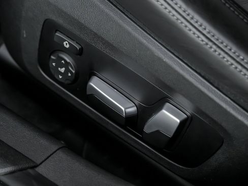 Used 2023 BMW M3 Competition AWD/4WD image 26