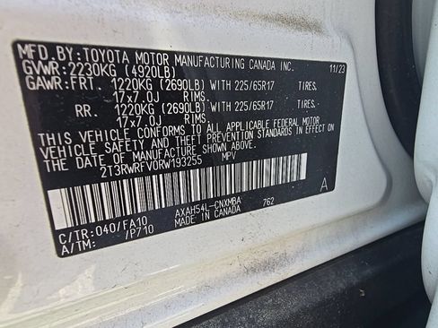Used 2024 Toyota RAV4 XLE AWD/4WD image 13