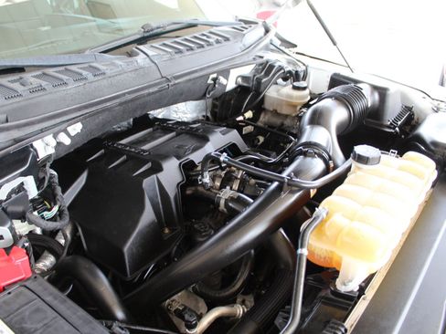 Used 2018 Ford F150 XL w/ Equipment Group 101A Mid AWD/4WD image 51
