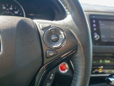 Used 2022 Honda HR-V EX-L image 18