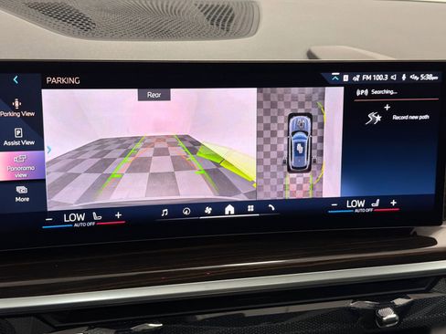 Used 2026 BMW X5 xDrive40i image 25