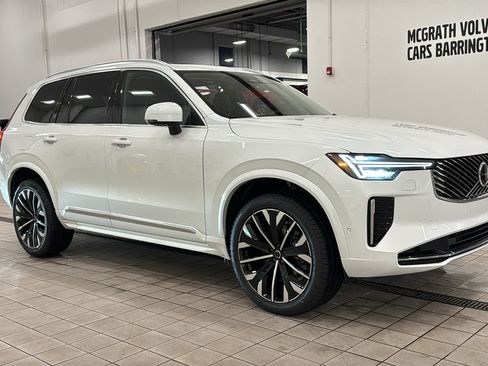 New 2026 Volvo XC90 B5 Plus w/ Protection Package Premier AWD/4WD image 3