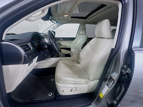 Used 2020 Lexus GX 460 Premium w/ Premium Package AWD/4WD image 20