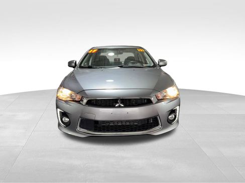 Used 2017 Mitsubishi Lancer SE image 2