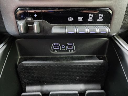 Used 2023 RAM 2500 Big Horn w/ Night Edition image 53