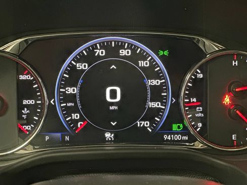 Used 2021 GMC Acadia Denali w/ Denali Technology Package FWD image 5