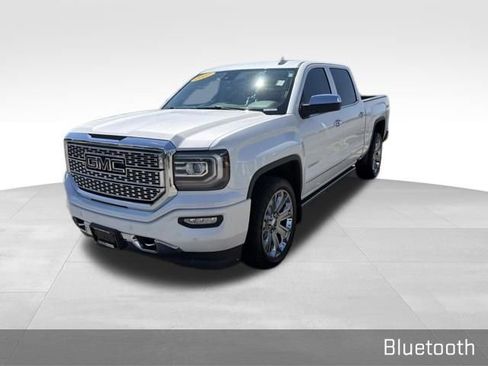 Used 2017 GMC Sierra 1500 Denali w/ Denali Ultimate Package AWD/4WD image 6